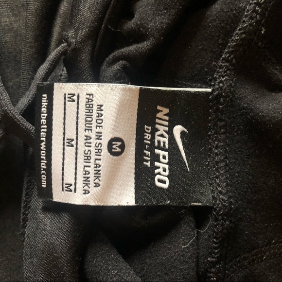 Nike Dri-fit hoodie 2/40$ - Picture 5 of 5